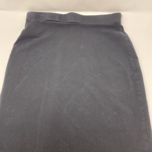 Women's Black Stretch Pencil Skirt - Picture 3 of 5